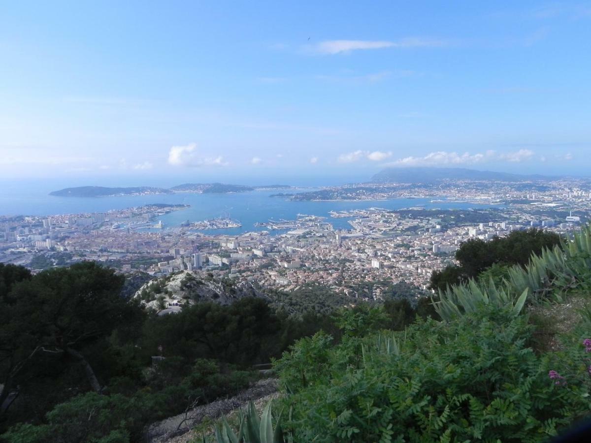 Au Pied Du Baou Avec Jardin Prive Apartamento Toulon Exterior foto